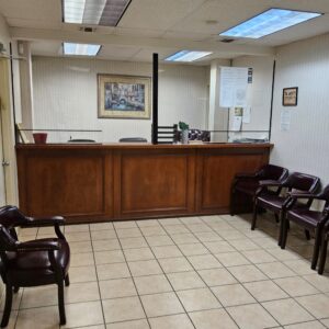 Medical space for lease! Center Bp, 14/54 2nd floor, Elevator 1800 sq,  Call for details!