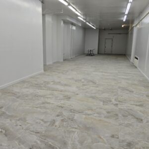 Storefront For rent! 13/42, Gerund level 1400 sqft plus basement, Recently renovated. Open space, High ceilings, $6500