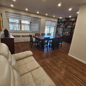 Condo For Sale! 15 high 40s , [Close to Bobov]  3rd floor, 1200 sqft 3 bedrooms 1.5 bathrooms 8 ft ceilings, Solid bricked Side windows Very Decent Condition Extra large porch, 20 ft Wide Very low Taxes Only $3000 $1.1m