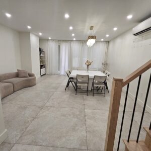 4 bedroom Apartment for rent!  13th Ave/ High 30s, Luxury brand new Condition 2nd & 3rd floor Duplex, Close to 2000 Sq ft  $7500 Neg,  More info Below