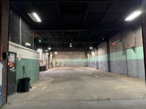 Warehouse Space for lease! 14th High Streets, 40 by 100 = 4000 Sqft,   Ground Level, 18 ft ceilings, Call for more Details!